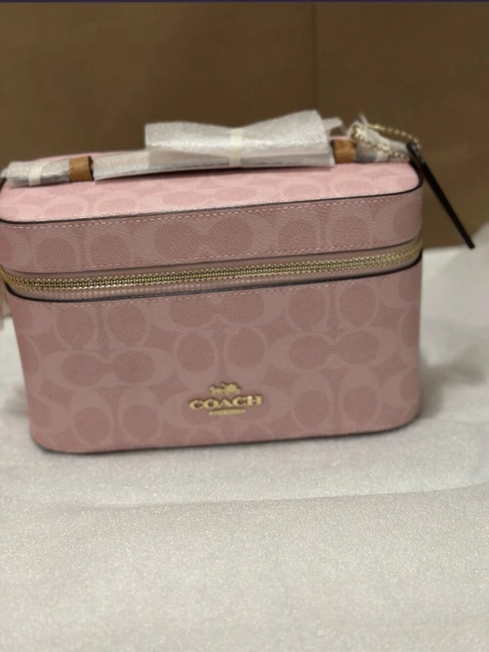 AUTHENTIC New Coach Cosmetic Case Signature Powder Pink CEA56